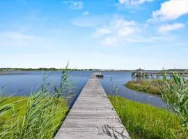 Luxury Waterfront & Oceanfront Beach Paradise