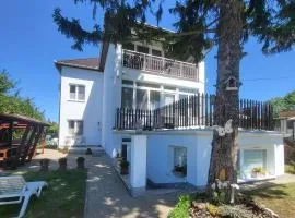 Renáta Apartman