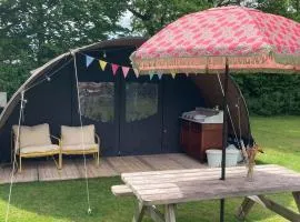Luxe tent op Camping de Portlander