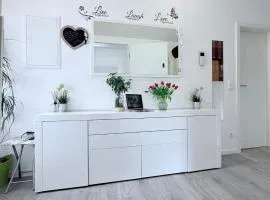Ruhige Zimmer in WG