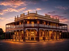 National Hotel Warwick