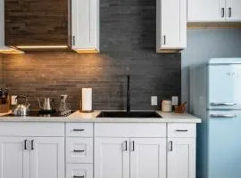 Stylish Studio in Oleander Close to Downtown