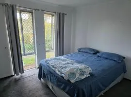 Wattle Close