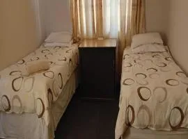 Budget rooms with shared bathroom- Klerksdorp