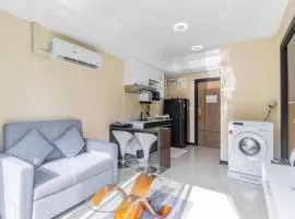 Beachside 1BR Condo Pool Gym Phuket- MBC C172