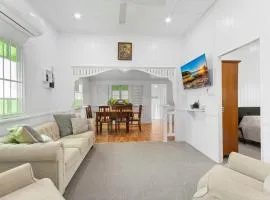 A Charming Period Stay, Lovingly Restored