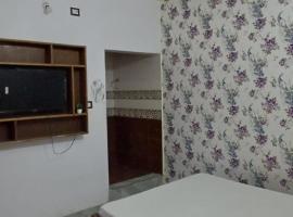 Hotel relaxinn, hótel í Saharsa