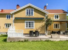 Nice Home In Köpingsvik With Sauna
