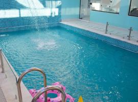 Viesnīca Airport Chalet مزرعة وشاليه المطار pilsētā Ammāna