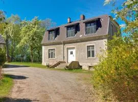 Awesome Apartment In Oxie With Wifi