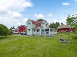 Beautiful Home In Munkfors With Wifi