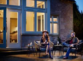 Roxburghe Cottages, part of Destination by Hyatt, hotel di Kelso
