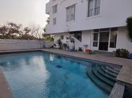 Velora Villa Mahabs
