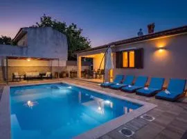 Holiday House Gortan for 7 people near Pula with children playground and heated pool