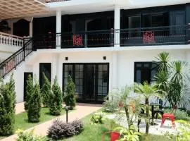 S HOME - Homestay Huế