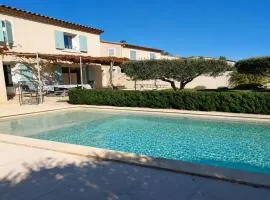Chez Nanou, piscine et wifi