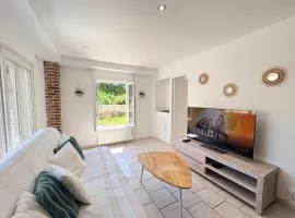 Appartement rez-de-jardin, proche du Lac