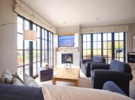 Reetland am Meer - LuxusPlus Reetdachvilla mit 4 Schlafzimmern, Sauna und Kamin G13
