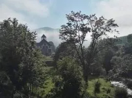 Djevojački Most