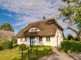 Haus Tadder, hotel u gradu 'Born'