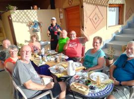 Ait Sedrate Tourism Cooperative Hotel, hotel u gradu Bumalen Dades