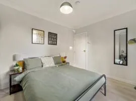 Hanwell Hububb Rooms Near Hanwell Station