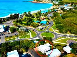 Sea Sage Cottage Family Stay by Beach & Shops