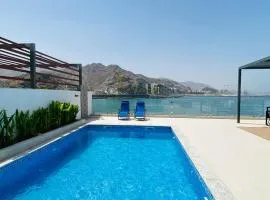 Al Dana H2O Beachfront Villa