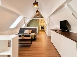 By O&H Partners - Le Novera