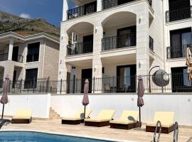 Sea View Residence with Pool & Private Terrace, hotel a Krstac