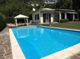 Villa Oleandri pool with view-BGL
