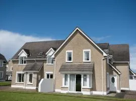 Moore Bay Holiday Homes No 8D by Trident Holiday Homes