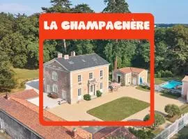 La Champagnère - Domaine avec piscine - Séminaire - 15 personnes