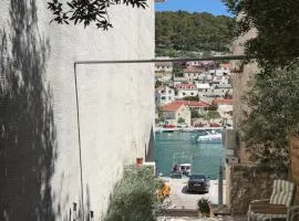 Apartmani Brač