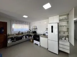 Duplex Completo em Guriri Norte, 500 metros da praia