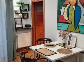 Chrobry Square - Art Apartament