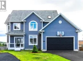Modern 1BR Close to Major Shopping & Amenities