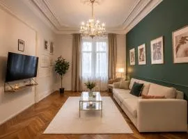 Suite Émeraude, Appart Haussmannien avec Jacuzzi, Mulhouse Centre