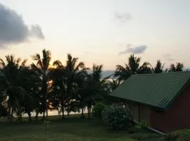 Wingbeat Lodge at Lake Bosomtwe