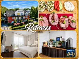 RAMZES USTKA -pokoje z balkonami, parking gratis ,rowery ,dobry dojazd do plazy i centrum