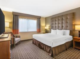 Best Western Plus Scottsdale Thunderbird Suites, hotel in Scottsdale