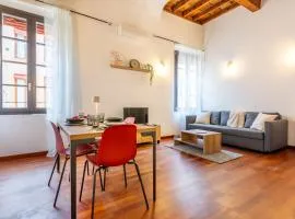 Modern Apt in the center 500m from the Estense Castle