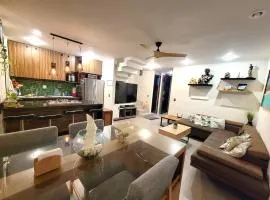 Home La Reina