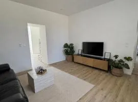 A Deux Pas du Porche - Appartement 8 voyageurs