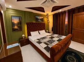 UHR One Bed Apartment Bahria Town Lahore