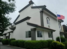 Super 8 by Wyndham Monticello NY, hotell i Monticello