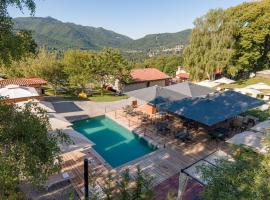 Agriturismo La Nevera, hotel v destinácii Lanzo dʼIntelvi