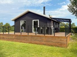 5 person holiday home in Hadsund, hotel v mestu Hadsund