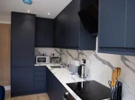 Stunning 4-Bedroom Home Sleeps 6