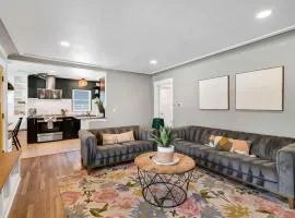 CDA Midtown Home Near Lake & Downtown Fire Pit